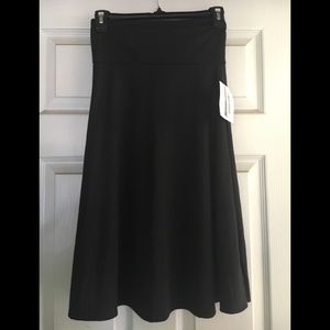 NWT Black LulaRoe Azure Skirt-XS